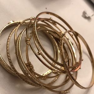 Gold bangle bracelet set